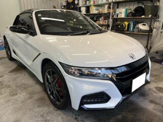 ホンダS660のT様❣️
⁡
先日ウインドフィルム施工にてご入庫頂き今回はボディーコーティングにてご来店頂きました🥺
⁡
現状でも充分綺麗でしたがこれからも長く乗り続けたいからとコーティング施工に至り、みっちりと磨き上げました👍
⁡
仕上がった愛車をT様にもご覧頂きました第一声が「こんなにも変わる物なんですね」と最高の褒め言葉を頂きました。
⁡
施工しましたコーティングはモデスタD2コーティング✨
⁡
T様、いつも有難う御座います。
またのご来店お待ちしております🙇‍♂️

#中古車納車磨き #狛江市カーコーティング #ウインドフィルム施工専門店 #安値の凹み修理 #リンテックフィルム #多摩地区カーコーティング #ウインドフィルム貼り替え #ハードバリアxover #業販もご相談ください #セダーブレイブ #modesta #cedarbrave #ホンダs660 #東京都カーコーティング #車検 #車検整備 #板金 #板金塗装 #狛江市東和泉 #水道道路 #水道道路沿い